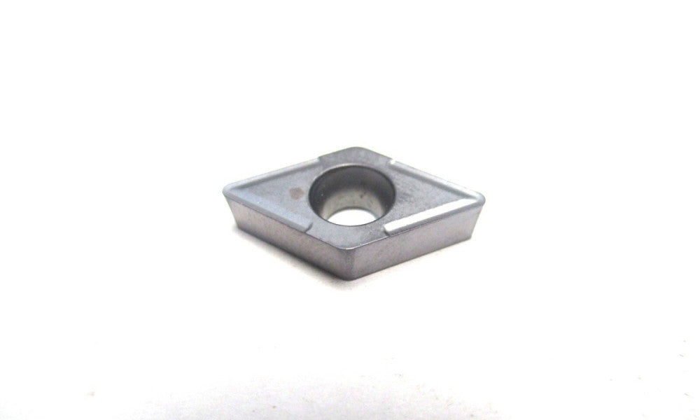 Iscar (5596185) Grade IC3028 DCMT 3-2 Carbide Turning Insert - Lot of 2