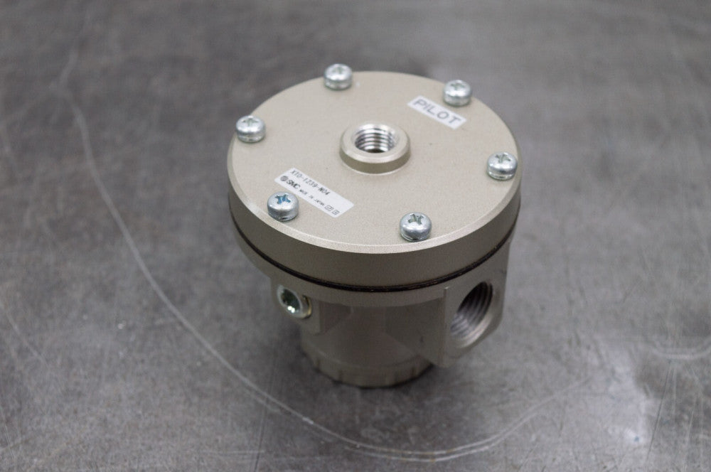 SMC XTO-1239-N04 Pneumatic Air Check Valve Manual Relief 1/2" NPT