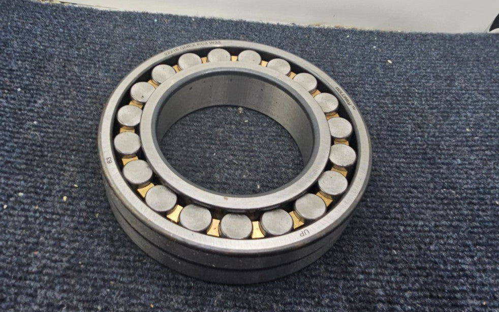 Rollway 22216 GMEX KC3 W33  22216GMEXKC3W33 Round Roller Bearing Steel