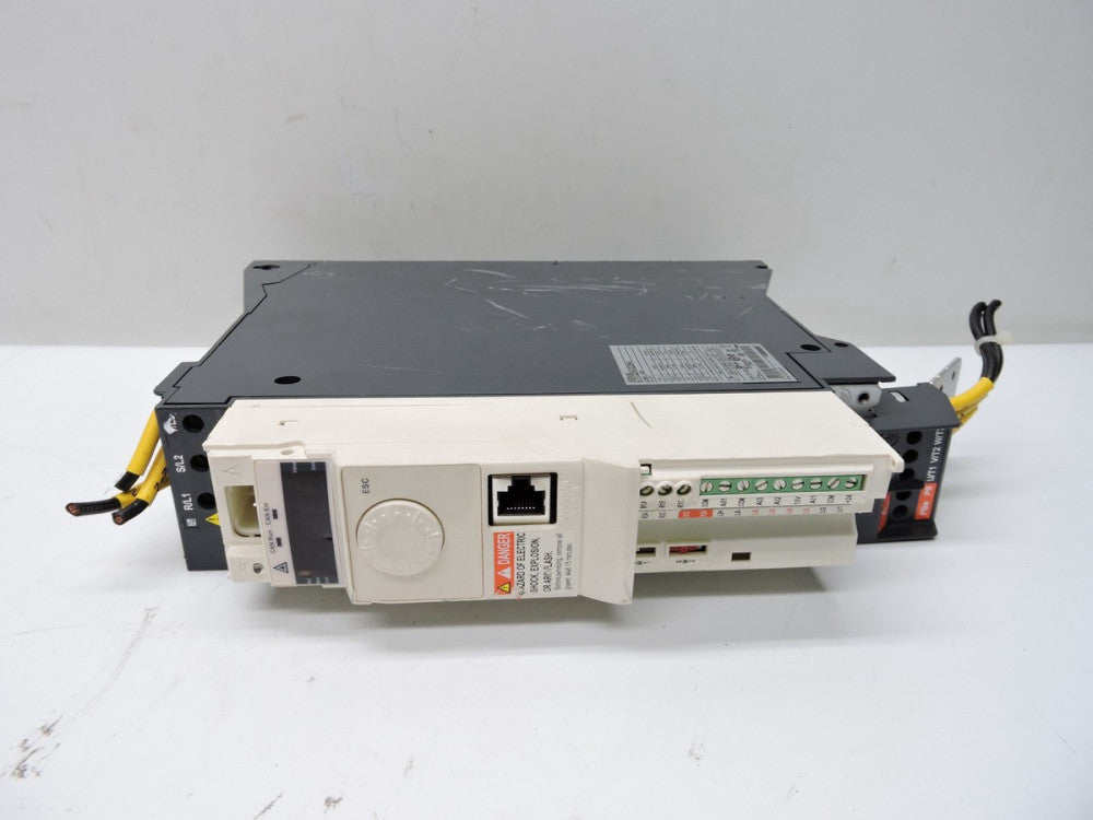 Schneider Electric ATV32HU22N4 Altivar 32 AC Speed Inverter Drive - NOB NEW!