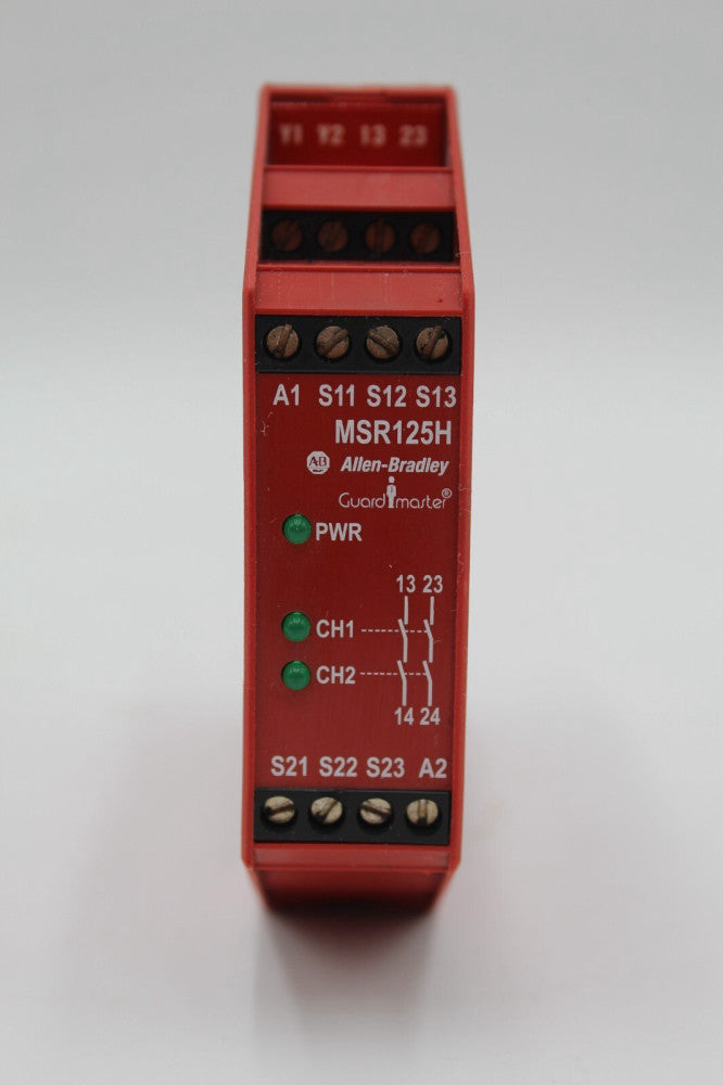 Allen-Bradley 440R-D23164 Safety Relay