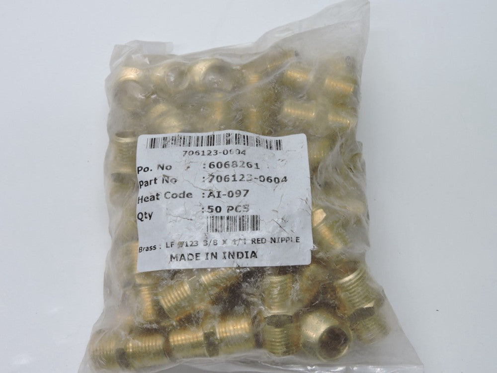 (50/pk) LF 7123 3/8 X 1/4 RED NIPPLE Brass 706123-0604 - BRAND NEW!