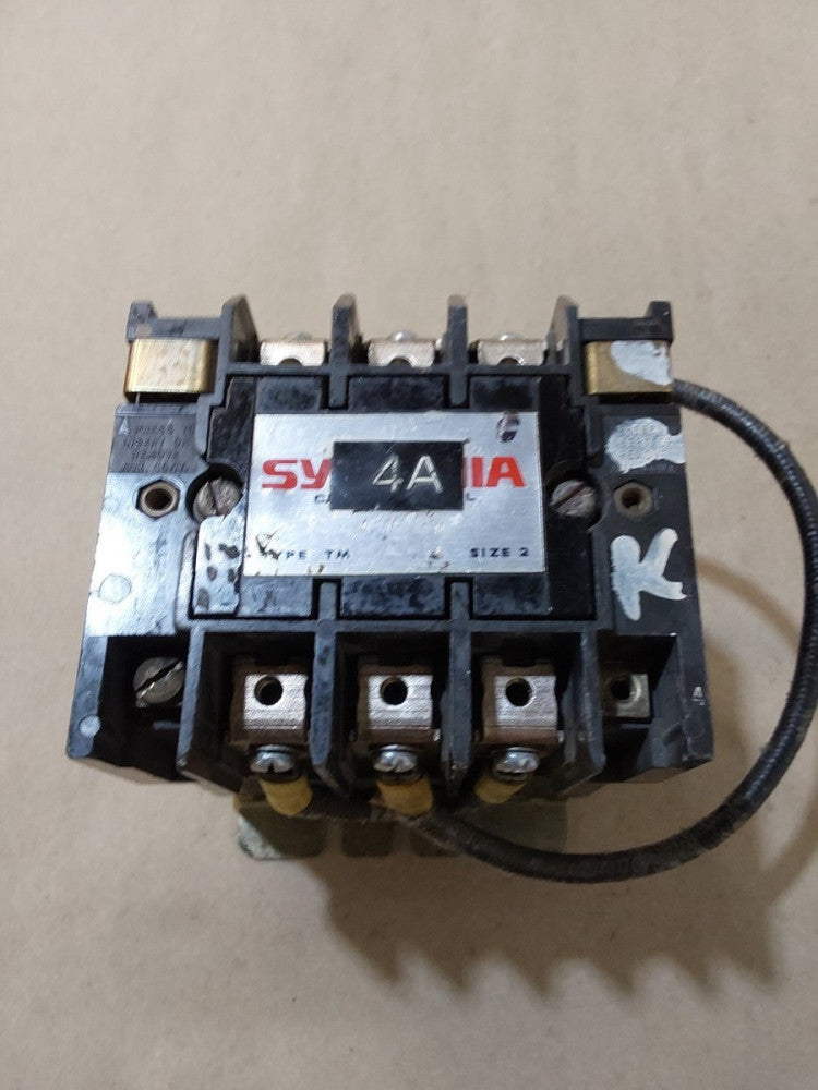 SYLVANIA T77U032 NEMA SIZE 2 CONTACTOR T77UO32 W/ TB 159-1 110-120 60HZ