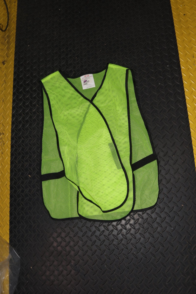PIP Safety Vest Green - What's Shown Only