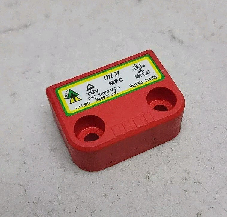 Idem Non Contact Interlock Safety Interlock Switch MPC 2NC 1NO MPC-114106 *Used