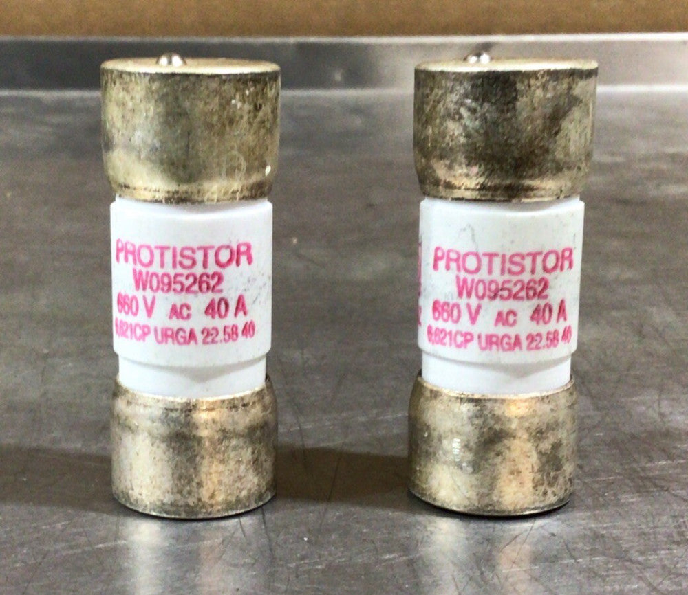 Lot Of 2, Ferraz Protistor W095262 Fuse 660V 40A