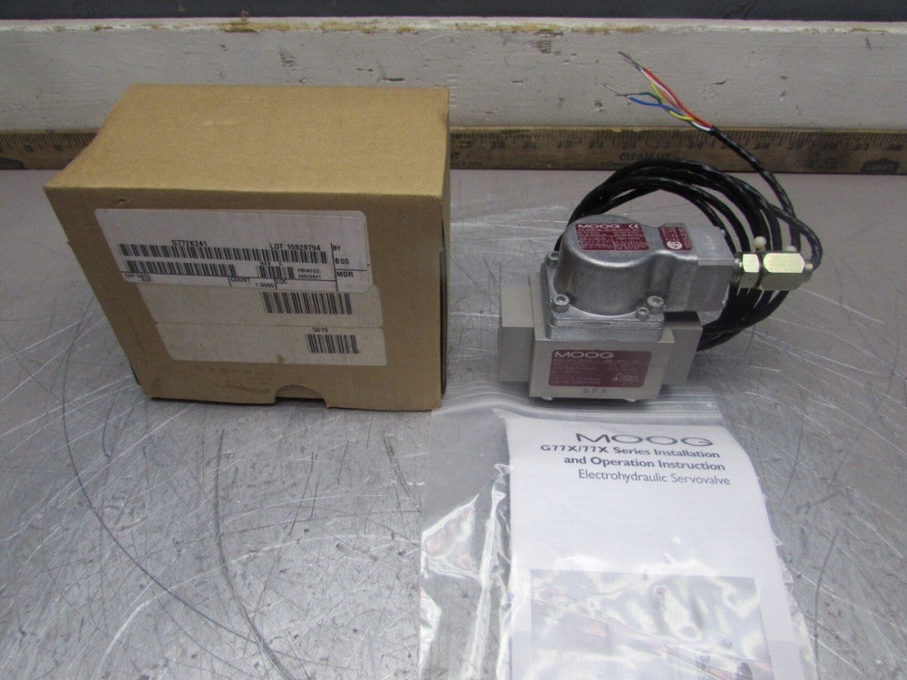 BRAND NEW! MOOG G772K241 , SERVO VALVE, NEW IN BOX! MAKE OFFER!