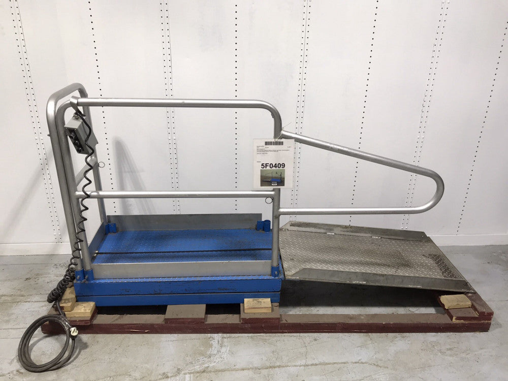 500LB cap Power Scissor Lift Table 48"x24" Platform w/ 48x24 Diamond Plate Ramp