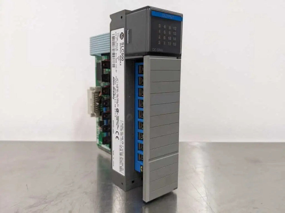 Allen-Bradley 1746-OV16 Output Module 10-50, VDC