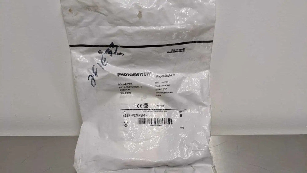 Allen-Bradley 42EF-P2MPB-F4 Polarized Retroreflective Sensor Ser B 3m 9.8ft Righ