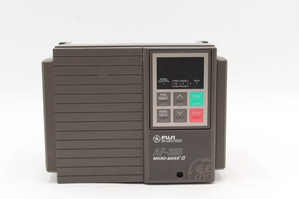 GE Fuji Electric 6KM$243005N1A1 AF-300 MICRO-$AVER II W/ 6KM$2KP1 Panel Control