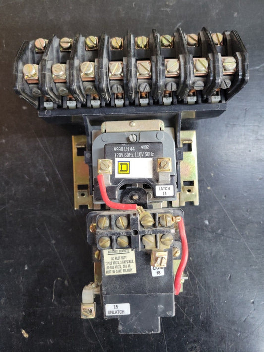 1- Square D 8903-LX080 9816 Lighting Contactor 80 Amp 120V Coil 8 POLE 3Ph **NOS