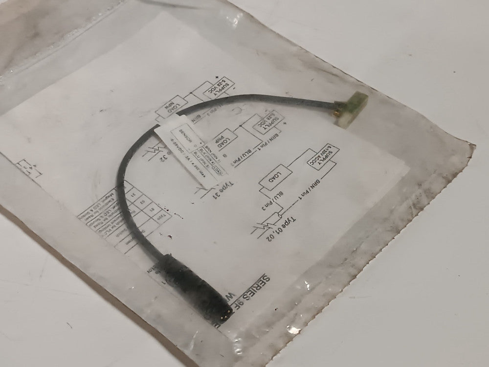 Canfield Connector 9F10-000-332 Electronic Magnetic Sensor, M8 Connector