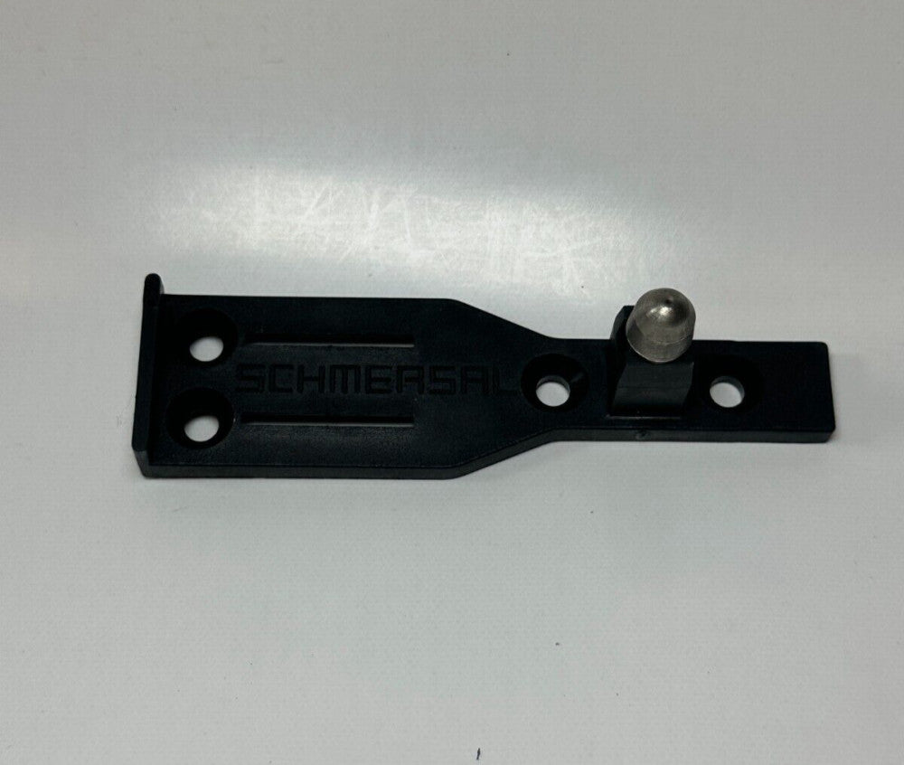 Schmersal AZM 160-B1S Betatiger (Missing Key-Only What Is In Photo) New