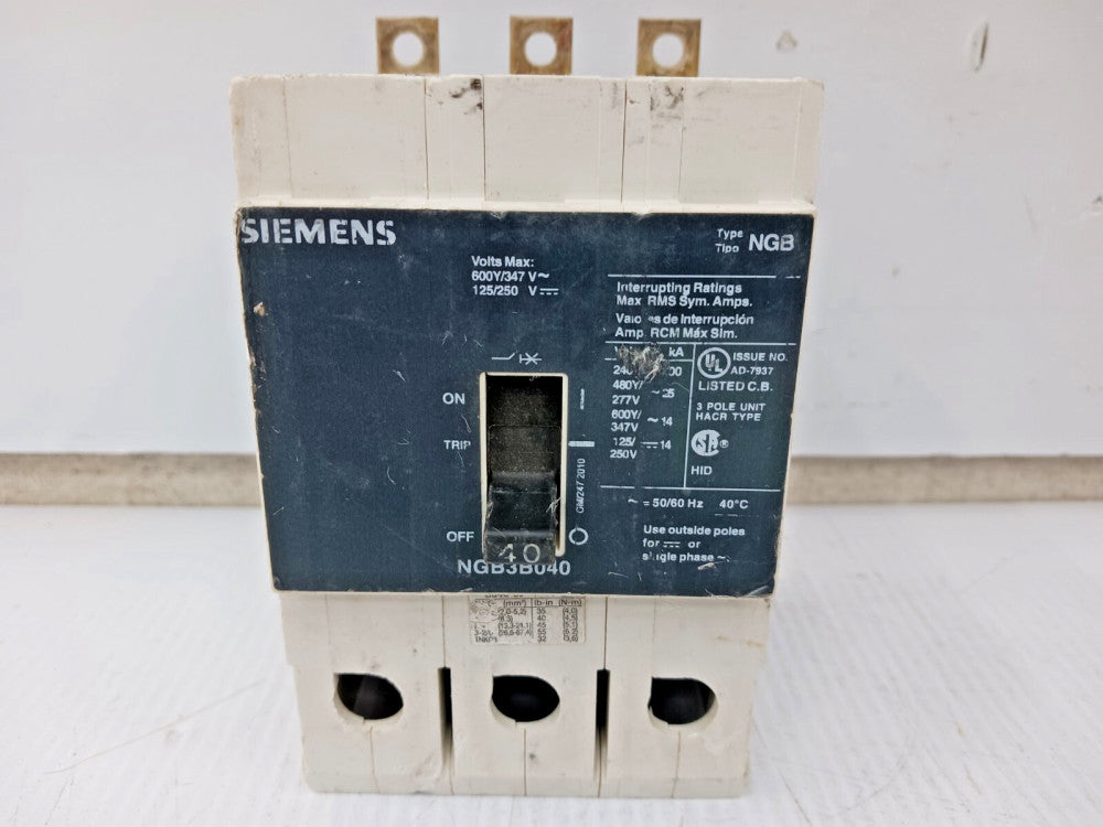 Siemens 40 Amp Bolt-On Circuit Breaker 3 Pole 600Y/347 VAC 25kA NGB3B040