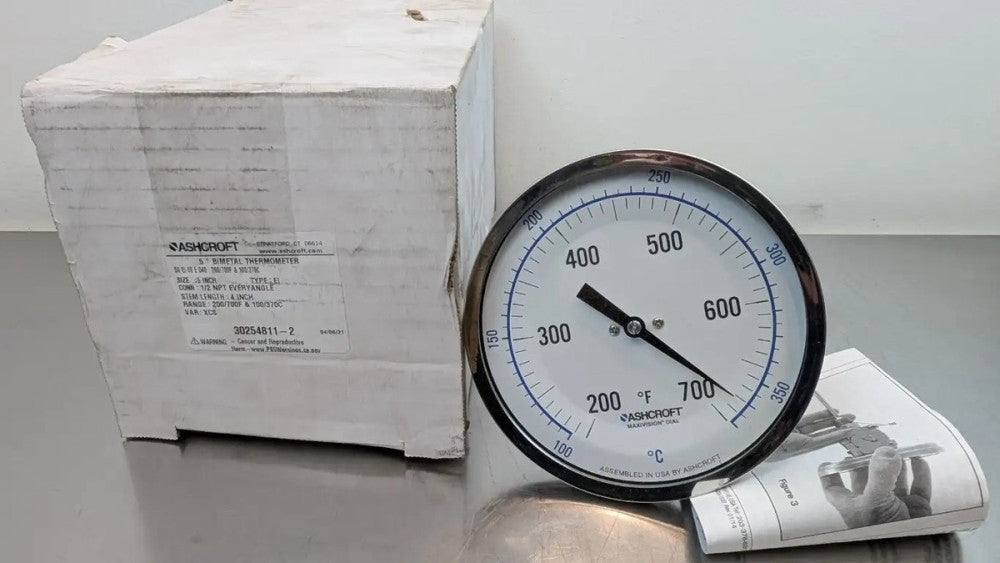 Ashcroft 50EI60E040200/700F BI-METAL Thermometer 50 EI 60 E 040 200-700°F 100...