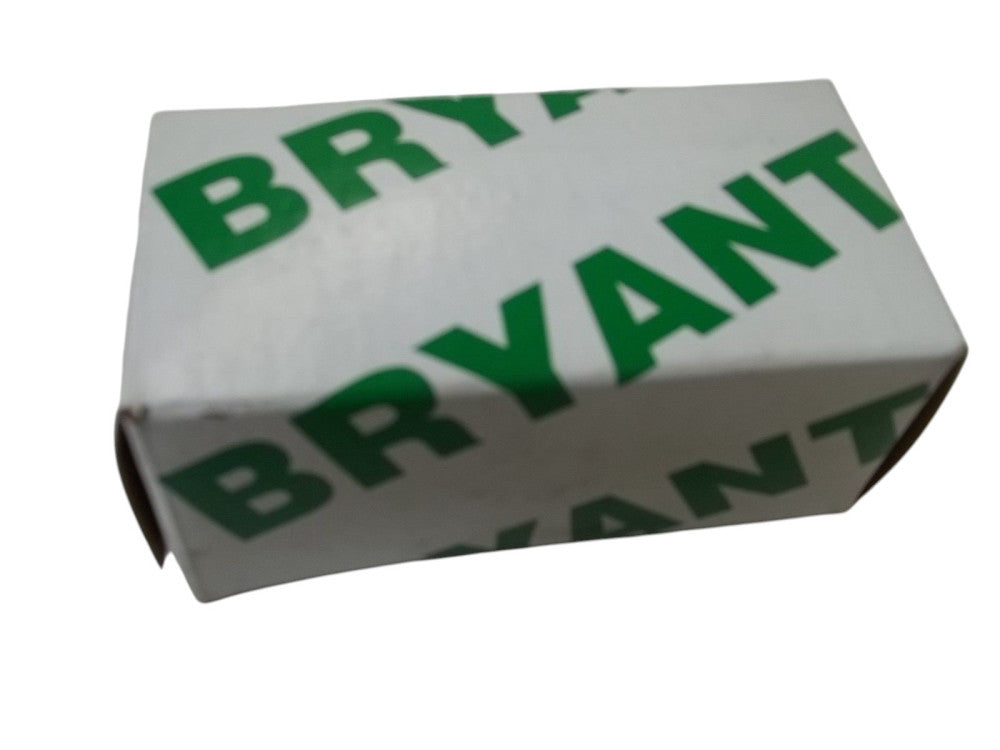 LOT OF 3 BRYANT 23005 POWER INTERRUPTING PLUG NSMP