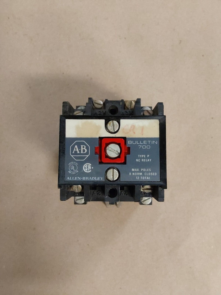Allen Bradley Bulletin 700 Type P 700-P200A4 AC Relay Preowned