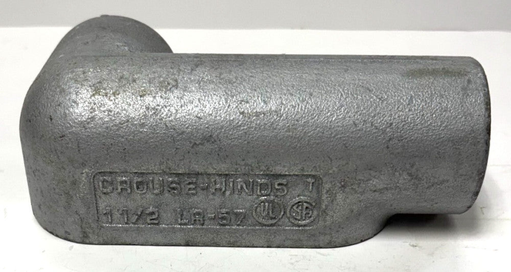 CROUSE-HINDS EATON CONDUIT BODY 1-1/2 LR-57 FM7 SIZE 3" 26.0 CU. IN. 7-1/8"