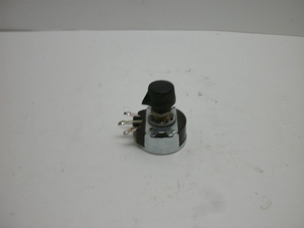 CUTLER-HAMMER POTENTIOMETER 25K-LIN LINEAR COMES WITH BLACK KNOB W/POINTER