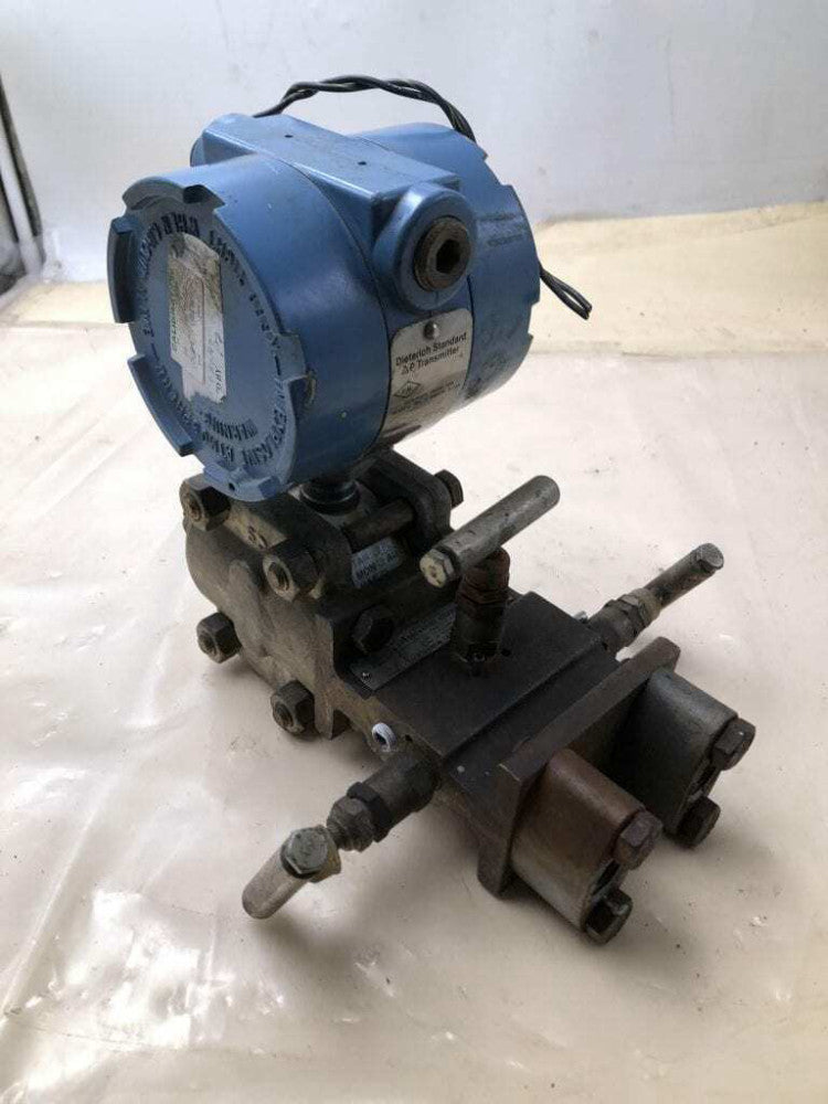 Dieterich Standard 1151DP4E12B1A1/786 Flow Meter 0-100in H2O 45VDC 2000PSI