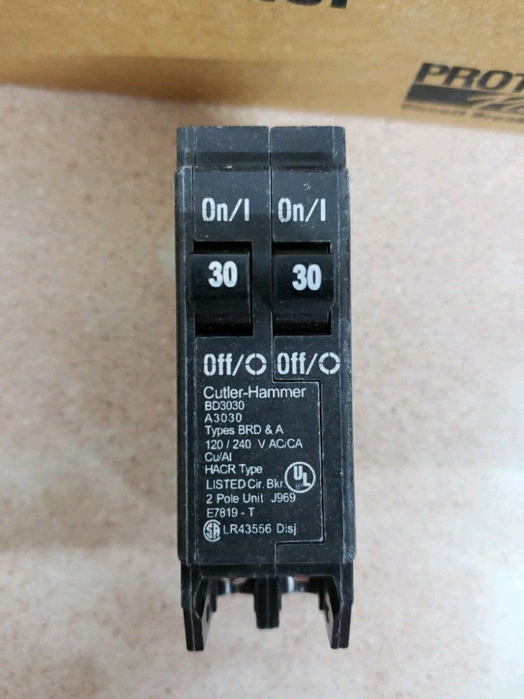 1- NEW Eaton BD3030 Cutler-Hammer 30/30A 120/240V Tandem  Circuit Breaker
