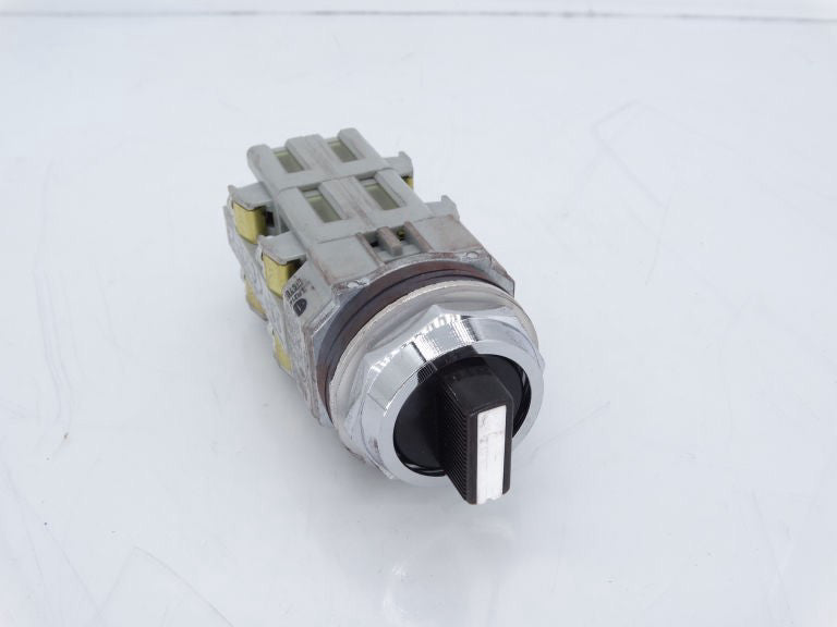 IDEC ASD3240N SWITCH
