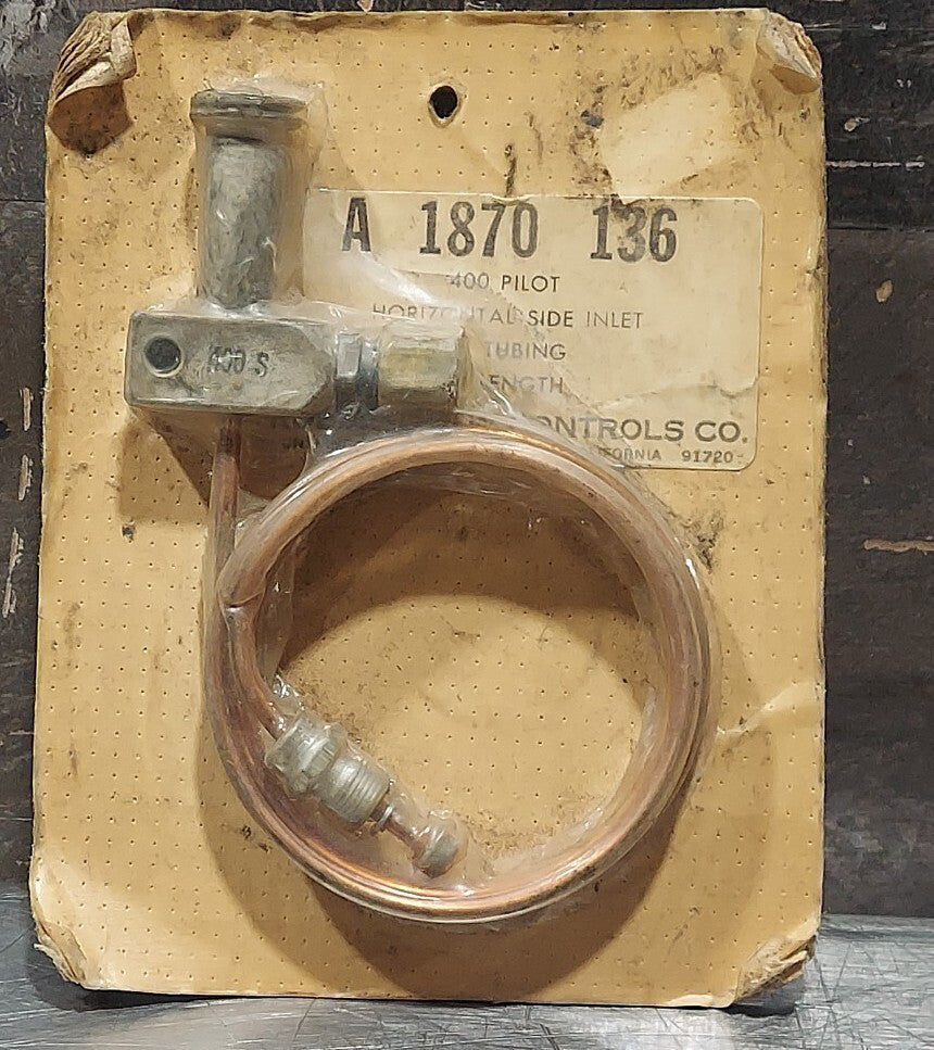 Robertshaw A 1870 136  #400 Pilot. 36".  1/4" Tubing.  Horizontal Side Inlet