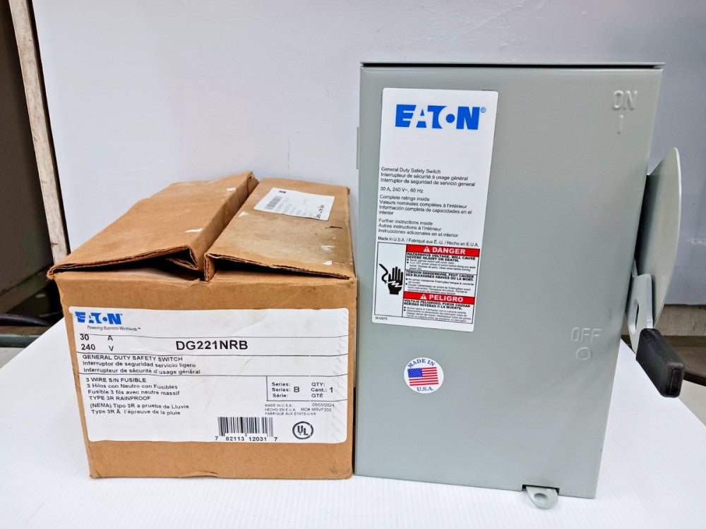 New Eaton 30 Amp Fusible Safety Switch 2 Pole 240 VAC 7.5 HP 3R DG221NRB