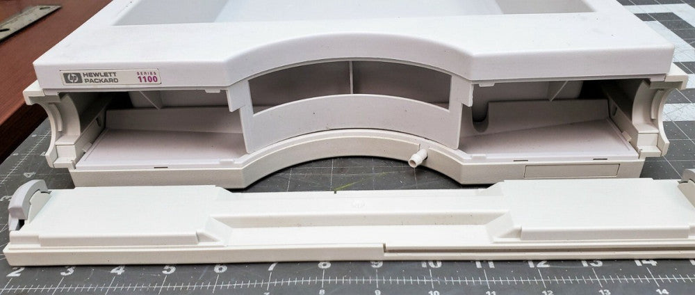HP 1100 Series HPLC Solvent Tray Including Front Panel  [C2S4]