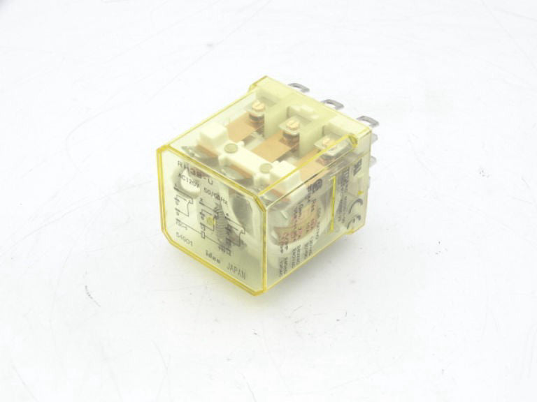 IDEC RH3B-UAC120V 10A Relay - Used