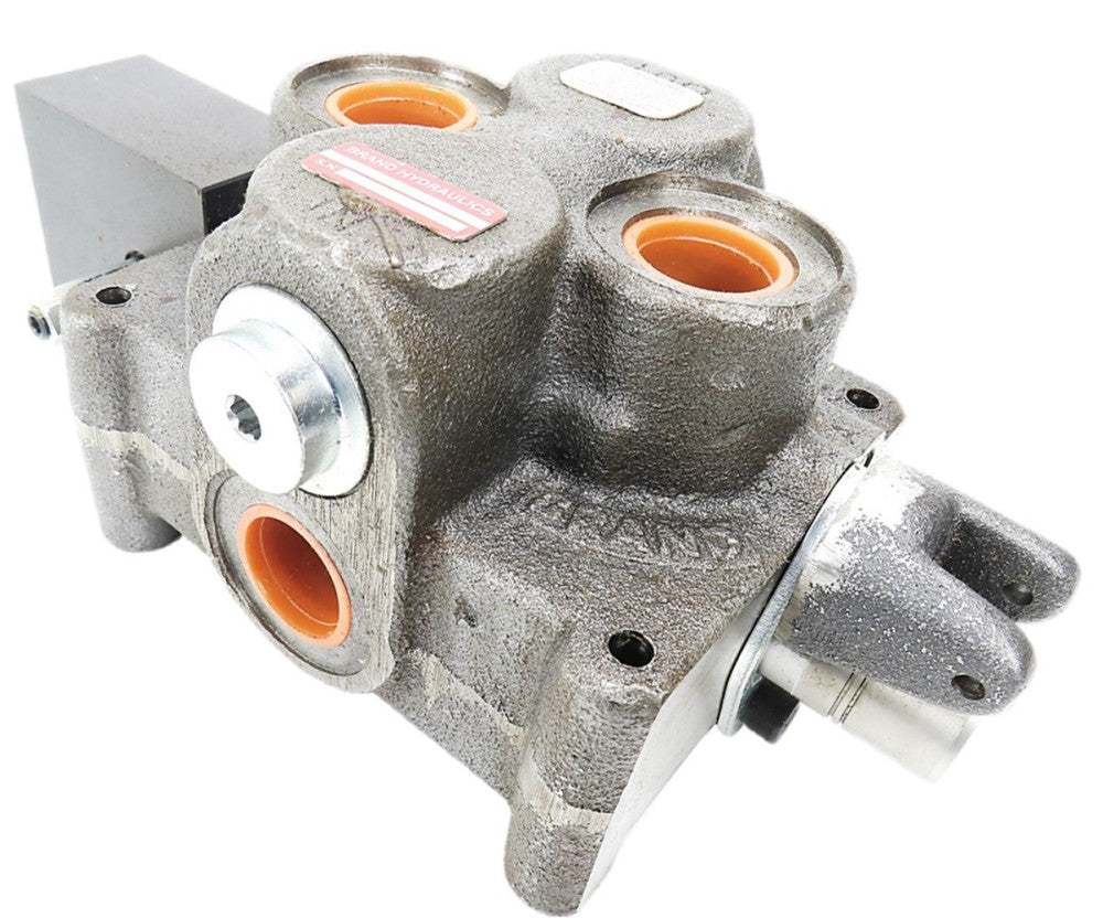 Brand Hydraulics DCF12TM304LF1-1 DC Series 4-Way Directional Control Valve NIB