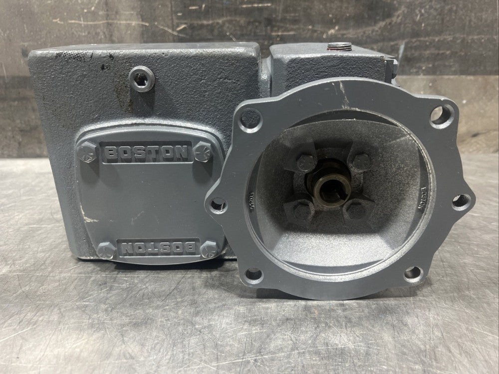 BOSTON GEAR FWA721-300-B5-G700 Series Reducer Nos Surplus