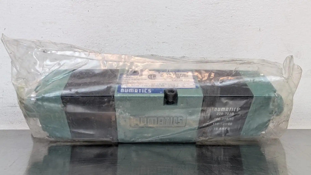 Numatics 071SS500K000030 Pneumatic Solenoid Valve 150PSIG 110/120VAC 0.15A
