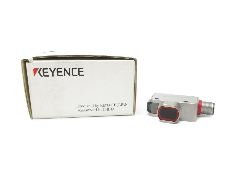 KEYENCE LR-ZB240CB 10-30VDC NSMP