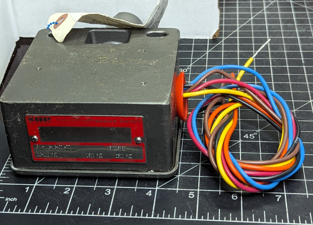 SOR Static O-ring pressure switch 12-100 PSI ADJ RANGE, 1500~2500 PSI NEW [D1B5]