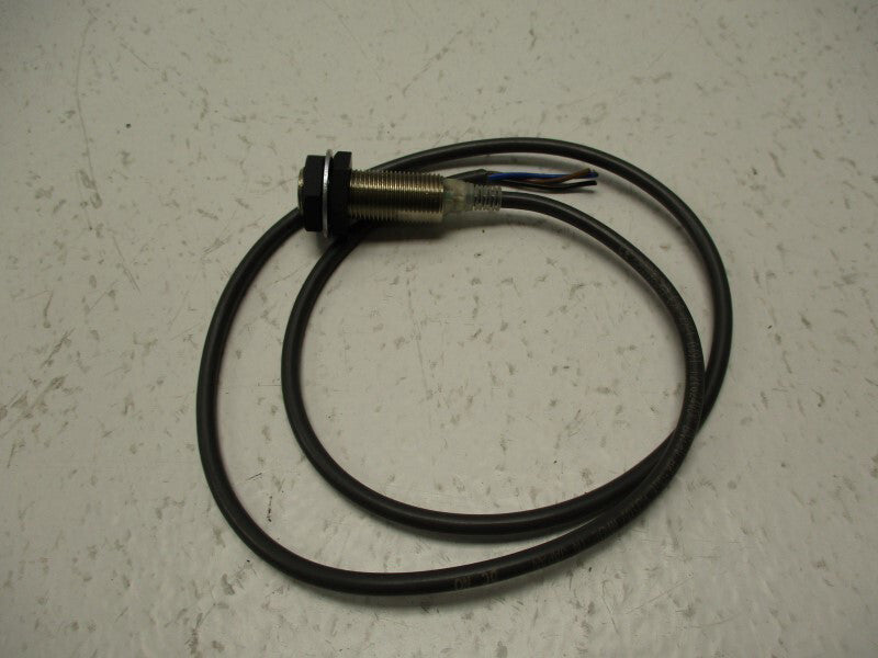 OMRON E2E-X2E1 UNMP