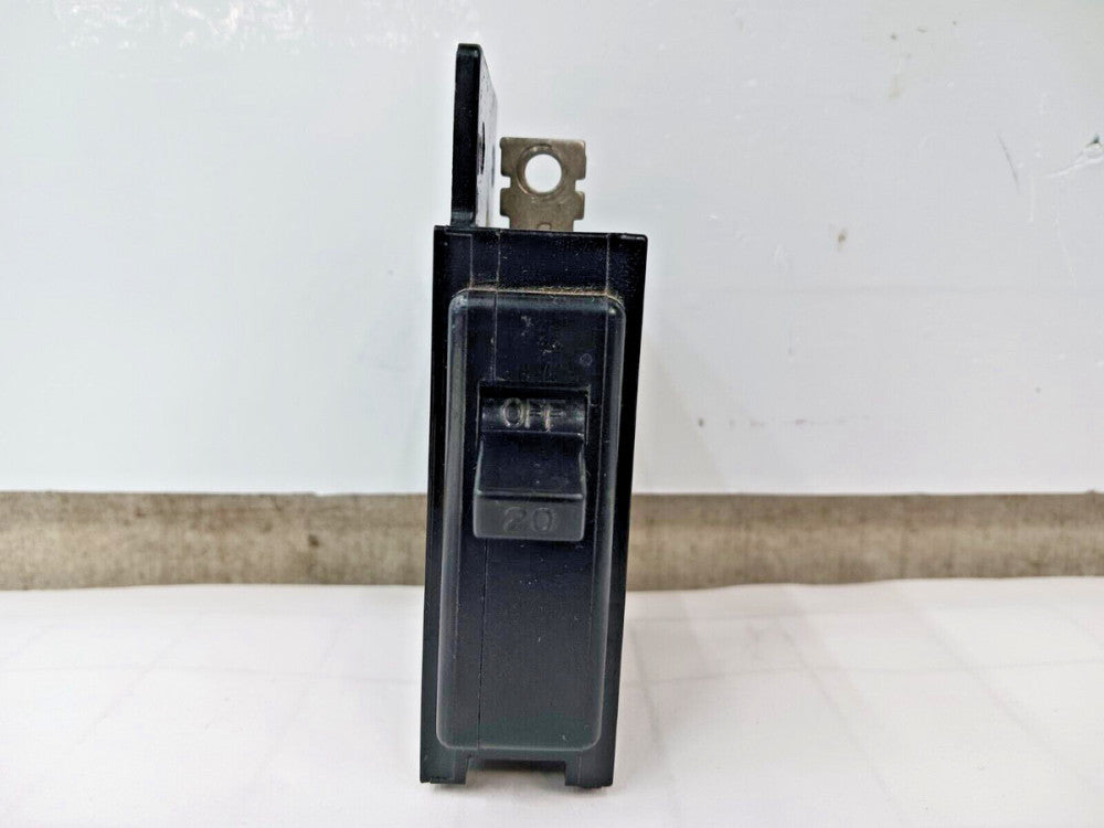 SIEMENS 20 AMP CIRCUIT BREAKER 1 POLE 120/240 VAC BQ1B020