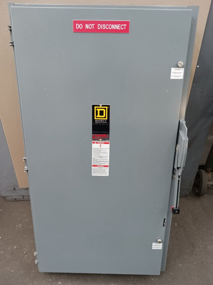 SQUARE D 600 AMP 2 POLE FUSIBLE SAFETY DISCONNECT SWITCH 600 VAC VDC H266 NEMA 1