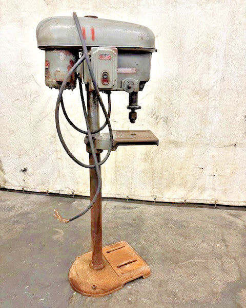 DELTA/ROCKWELL 14" VERTICAL DRILL PRESS 10 1/2" X 10" TABLE
