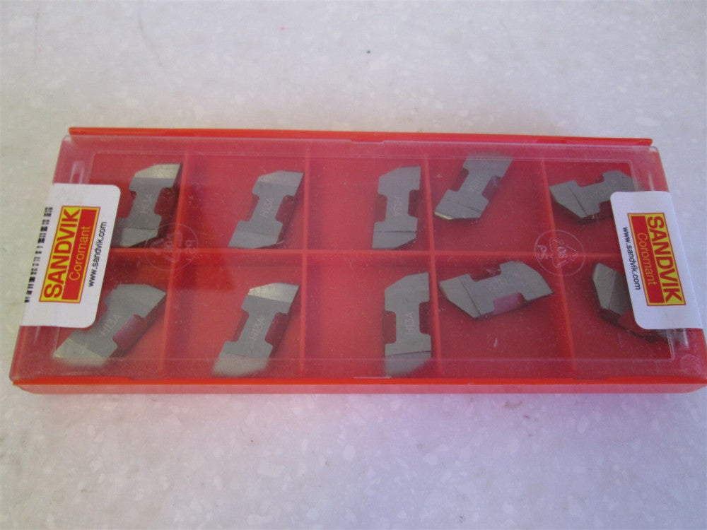 Sandvik (5753413) TLR-3047R RH Carbide Grooving Inserts Grade H13A Pack Of 10