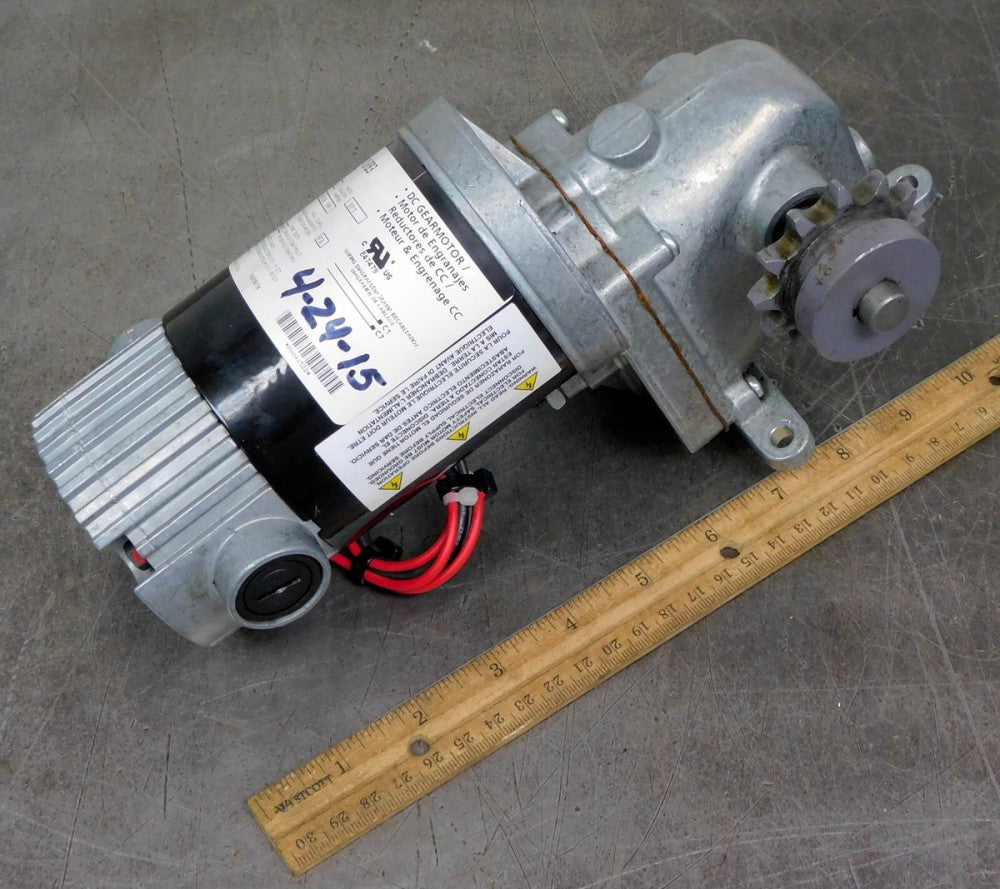 Dayton 1LRB3 Right Angle DC Gearmotor 90V DC 90 RPM 34 in-lb 1.14 A 37:1 Ratio