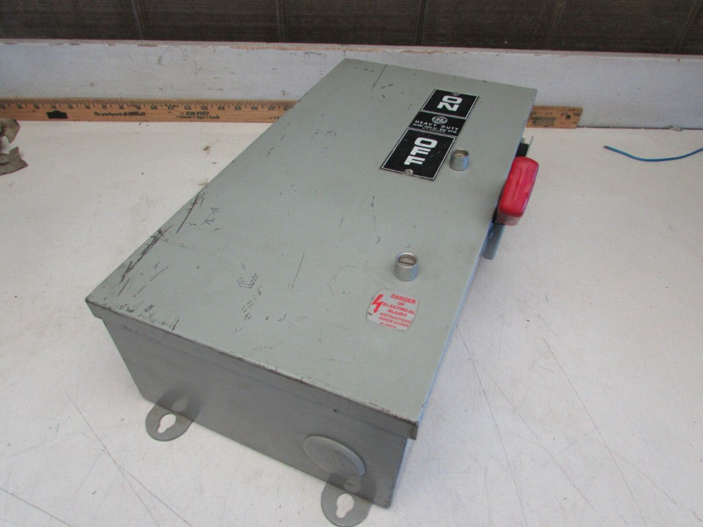 GE THN3362J 60AMP SAFETY SWITCH 600VAC 250VDC NEW SURPLUS OLD STOCK MAKE OFFER