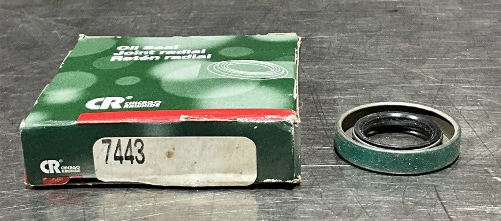 Nos Surplus CR INDUSTRIES 7443 OIL SEAL