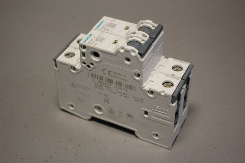 Lot of 2 SIEMENS CIRCUIT BREAKER 5SY4111-7MCB C5