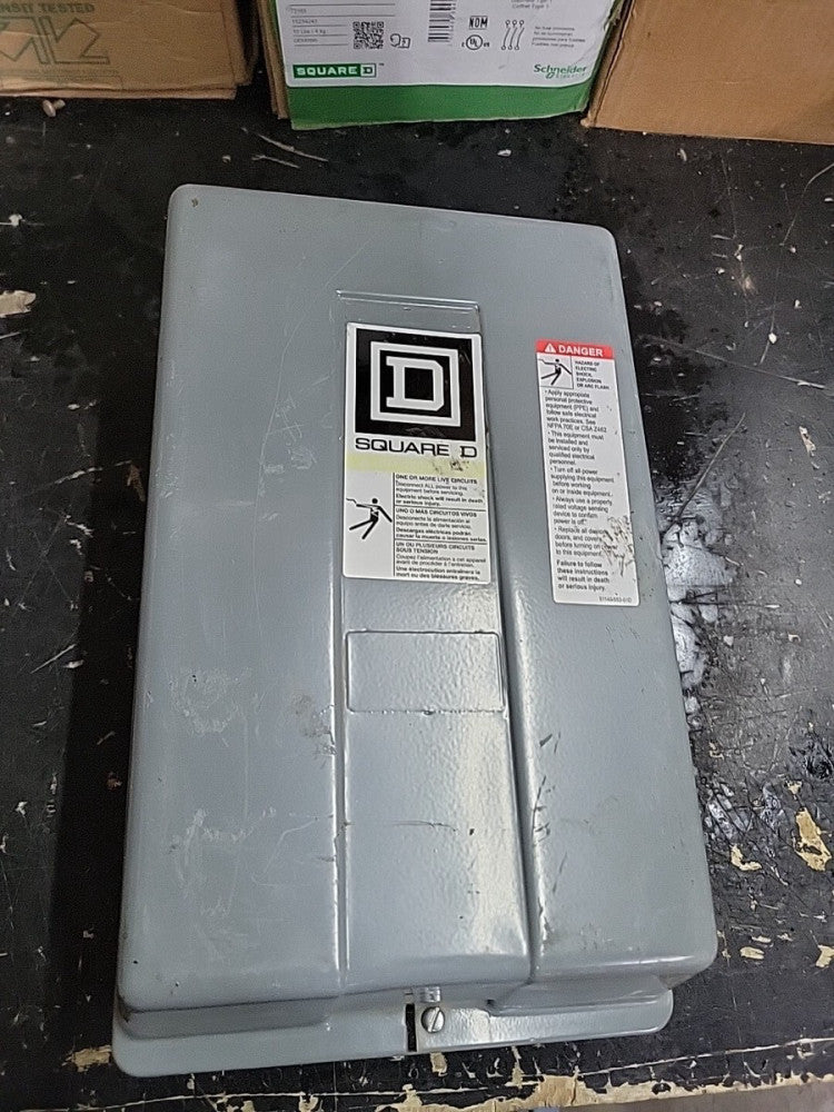 New no Box! Square D 8903LXG80 Lighting Contactor 