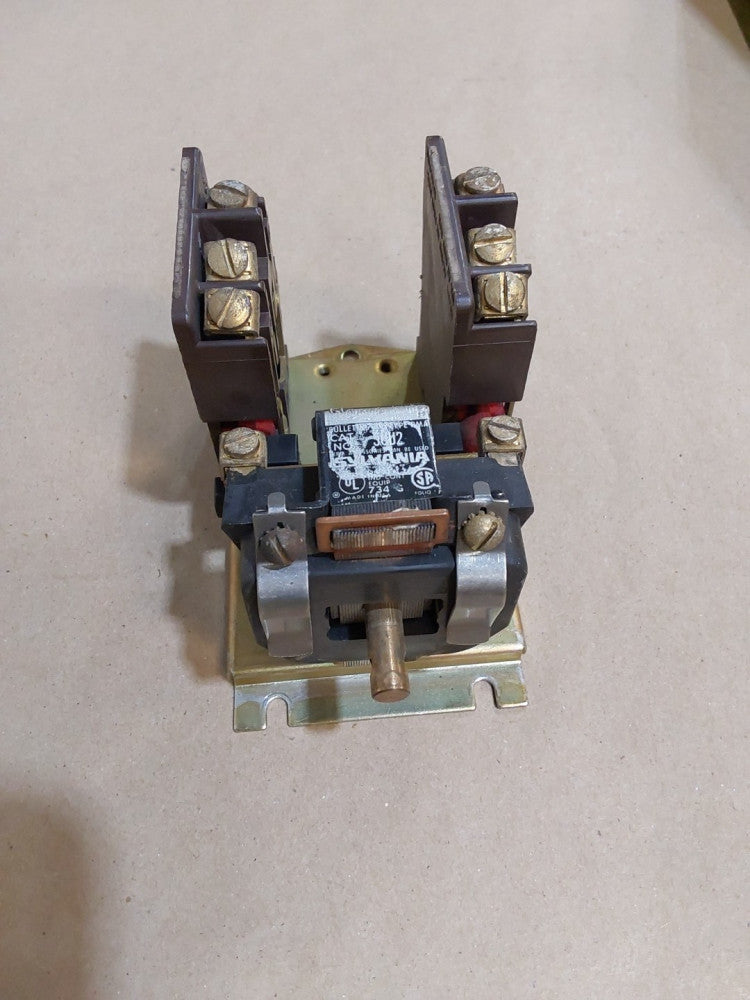 Sylvania/Clark 5UU2-7305 Relay Missing Piece On Front