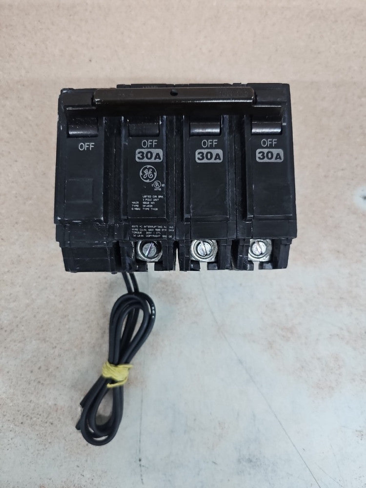 THQB32030ST1 GE 30 Amp 240V 3 Pole 120V Shunt Trip Bolt On Circuit Breaker NOS