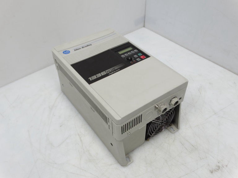 ALLEN BRADLEY 1336S-B015-AA-EN6-HA1-L6 DRIVE