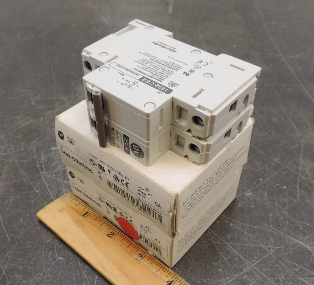 Lot Of 2 Allen-Bradley AB 1492-CB2H050 Starter Circuit Breaker 5 Amp NEW